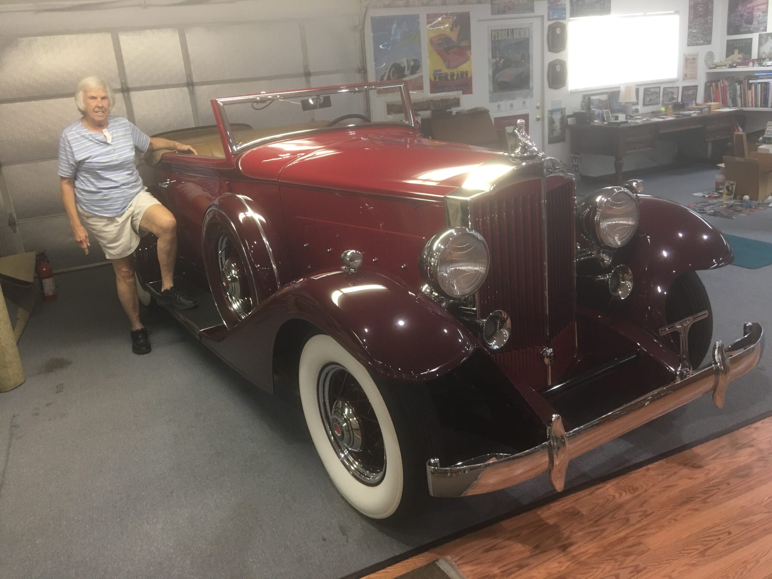 1933 Packard Roadster